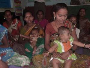 Post-natal education in Thane